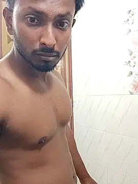 Snapshot of HunkyAriyan chatting on March 18, 7:30 am HunkyAriyan online show from March 18, 7:30 am