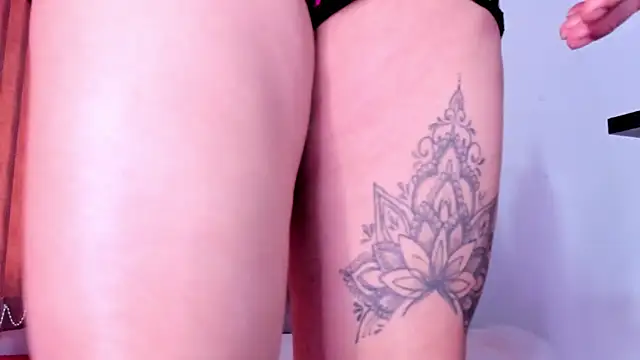 alondrabigtits online show from March 5, 11:39 am