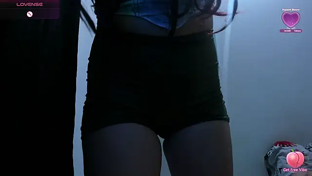 Snapshot of lana_sin chatting on September 13, 4:01 am lana sin online show from September 13, 4:01 am