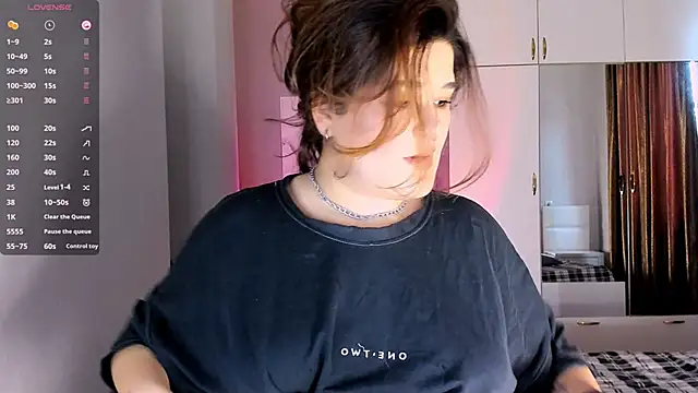 July Slowdive online show from February 6, 11:32 am