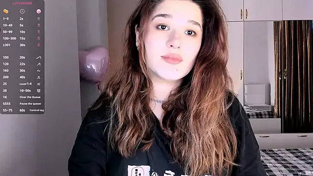 July Slowdive online show from February 15, 2:11 pm