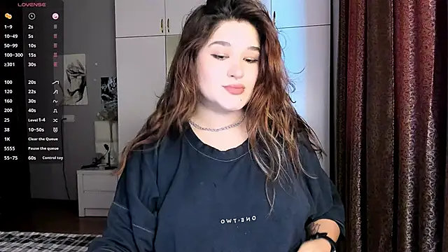 July Slowdive online show from March 14, 12:40 pm