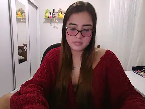 Snapshot of maliamiller chatting on June 9, 6:58 am maliamiller online show from June 9, 6:58 am