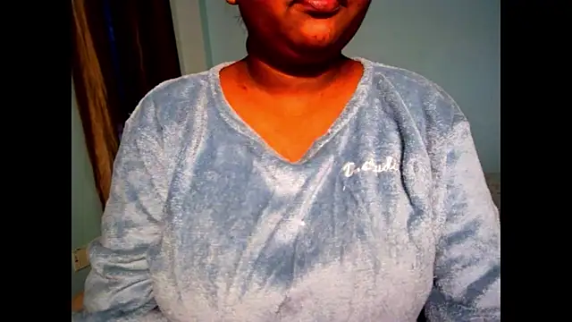 Snapshot of expression_queen chatting on November 21, 10:14 am expression queen online show from November 21, 10:14 am