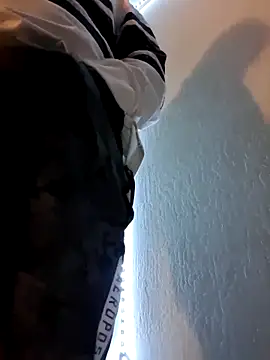 Snapshot of KeptupHack chatting on November 3, 7:53 am KeptupHack online show from November 3, 7:53 am