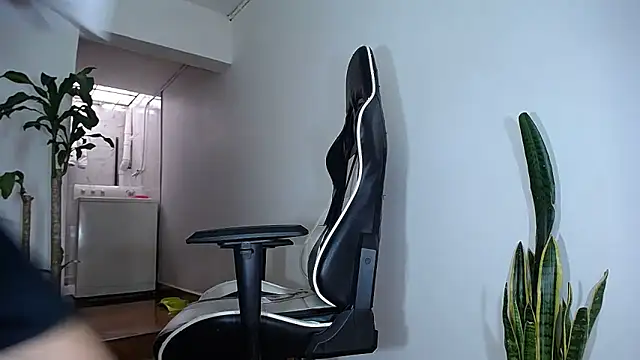 diamond black00 online show from March 22, 6:36 pm