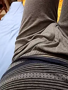 huzi518 online show from March 30, 12:39 pm