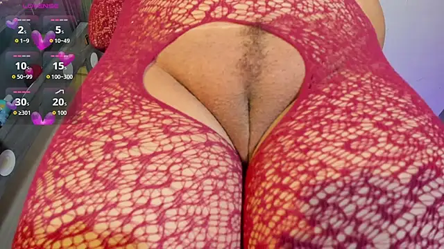 zandra milf  online show from March 10, 11:59 am