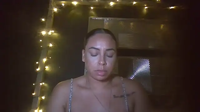 bigbootyjayda online show from November 7, 12:32 am