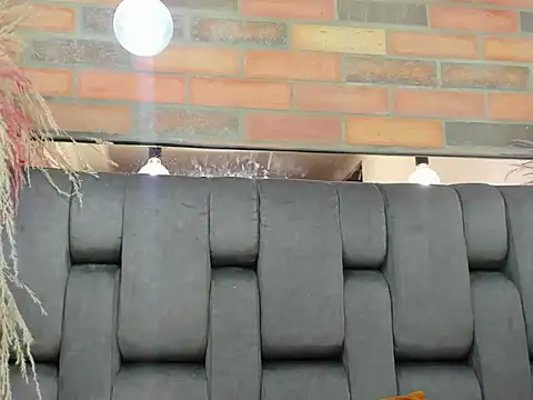 JESSYCORTES online show from March 22, 2:26 am