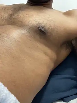 Lucascacaca online show from April 4, 6:49 pm