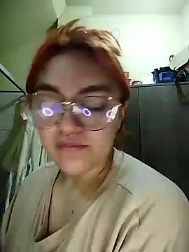 SophiaWeestt99 online show from February 4, 3:33 am