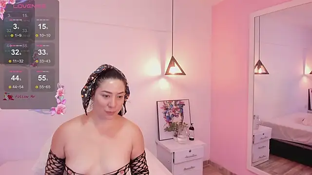 Katta Gil online show from March 28, 1:11 pm