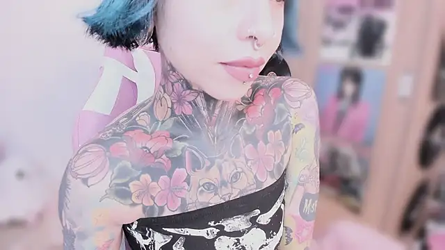 Snapshot of NikkiRamone chatting on February 12, 10:54 am NikkiRamone online show from February 12, 10:54 am