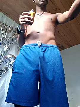 amarijones online show from October 16, 1:12 pm