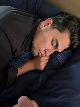 Snapshot of thiagowes chatting on October 19, 7:25 pm thiagowes online show from October 19, 7:25 pm