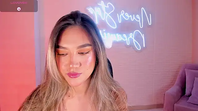 RebeccaHudson online show from March 22, 3:20 am