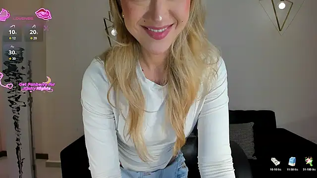 RebeccaHudson online show from January 10, 7:48 pm