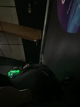 Snapshot of M1ssyk1ssy chatting on February 1, 1:44 am M1ssyk1ssy online show from February 1, 1:44 am