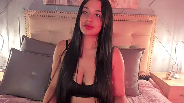 Snapshot of Aitana98_ chatting on December 16, 5:54 pm Aitana98 online show from December 16, 5:54 pm