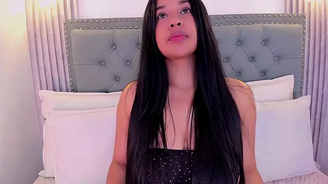 Snapshot of Aitana98_ chatting on February 27, 7:01 am Aitana98 online show from February 27, 7:01 am