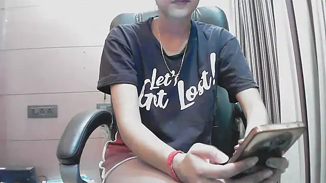 collage hoty online show from October 6, 4:37 pm