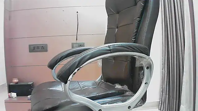 collage hoty online show from October 7, 5:21 pm