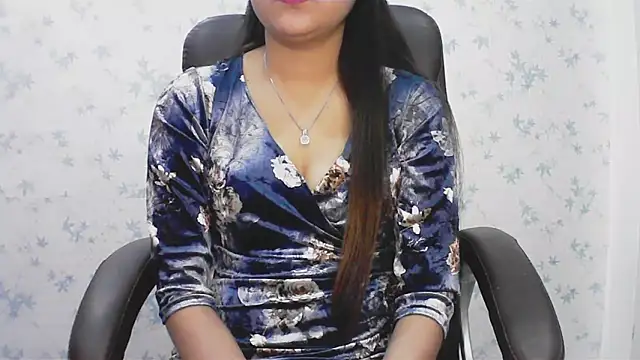 Snapshot of collage_hoty chatting on February 7, 3:43 am collage hoty online show from February 7, 3:43 am