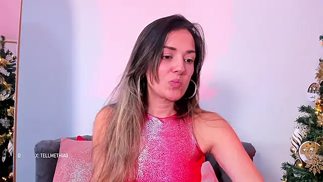 Snapshot of camilawm19 chatting on December 20, 1:22 pm camilawm19 online show from December 20, 1:22 pm