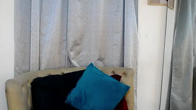 camilawm19 online show from February 15, 12:18 am