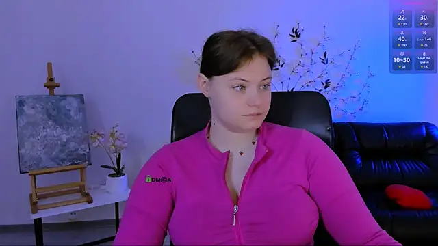 Snapshot of nikole_kitt chatting on July 18, 6:34 pm nikole kitt online show from July 18, 6:34 pm