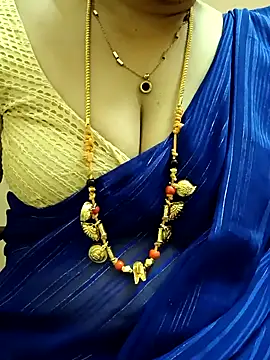 gaurika18 online show from February 5, 1:54 pm