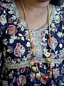 gaurika18 online show from February 10, 5:58 am