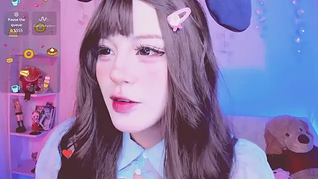 Lilith Asami online show from February 22, 10:03 am