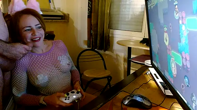 Snapshot of FuriousSweet chatting on March 1, 10:34 pm FuriousSweet online show from March 1, 10:34 pm