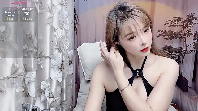 Snapshot of NINIbaby-99 chatting on May 25, 4:24 pm NINIbaby-99 online show from May 25, 4:24 pm