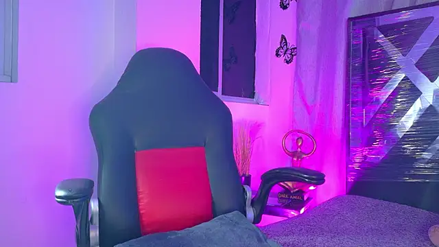 meggan 77 online show from March 7, 6:21 am