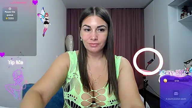 LinaSparks online show from April 15, 3:52 pm