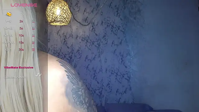 Snapshot of SofiaaCortes chatting on December 5, 3:48 am SofiaaCortes online show from December 5, 3:48 am