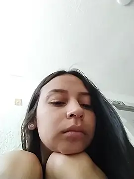 emma ambar online show from December 17, 6:25 pm