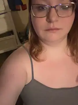 Cowgirlbabe1293 online show from December 11, 5:43 am