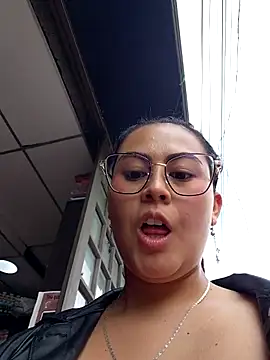 lara moon25 online show from October 28, 7:38 pm