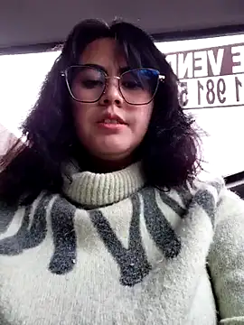 lara moon25 online show from December 15, 7:51 pm