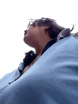 lara moon25 online show from January 15, 6:22 pm