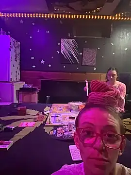 NovaLove2002 online show from March 30, 3:18 am