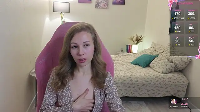 Lill Mary online show from October 29, 3:20 am