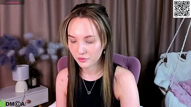 Snapshot of Wendy_mm chatting on February 4, 9:26 am Wendy mm online show from February 4, 9:26 am