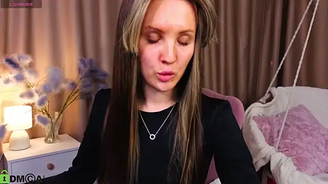 Snapshot of Wendy_mm chatting on March 4, 9:15 am Wendy mm online show from March 4, 9:15 am