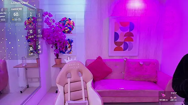 Gabby evanns online show from October 7, 12:02 pm