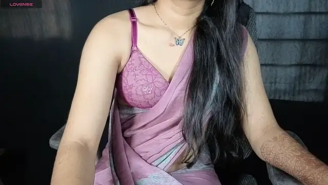 Snapshot of manogna_teluguammai chatting on November 25, 6:24 am manogna teluguammai online show from November 25, 6:24 am